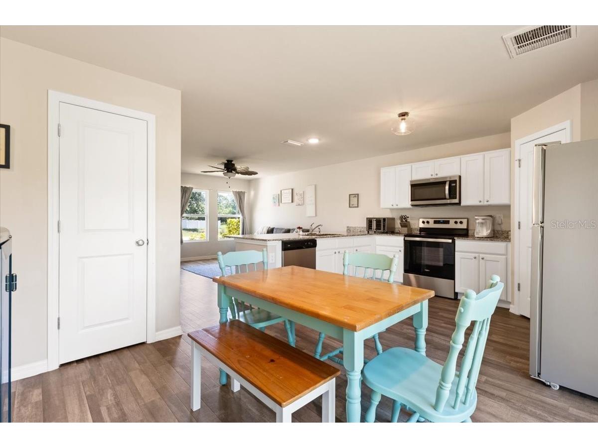 2737 E Price Boulevard North Port FL 34288 A4696625 image10