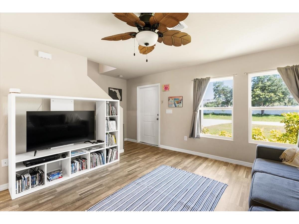 2737 E Price Boulevard North Port FL 34288 A4696625 image6