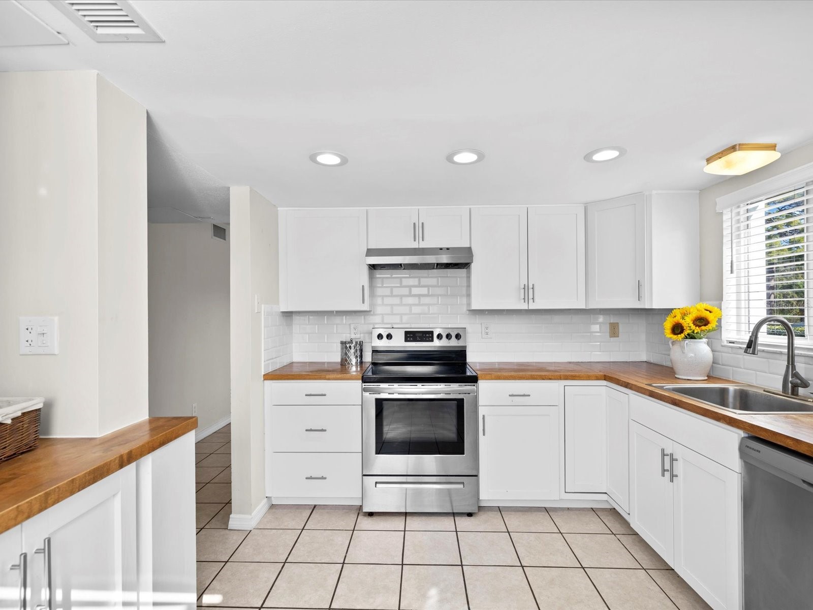 2737 Enterprise Road E #111 Clearwater FL 33759 TB8460543 image21