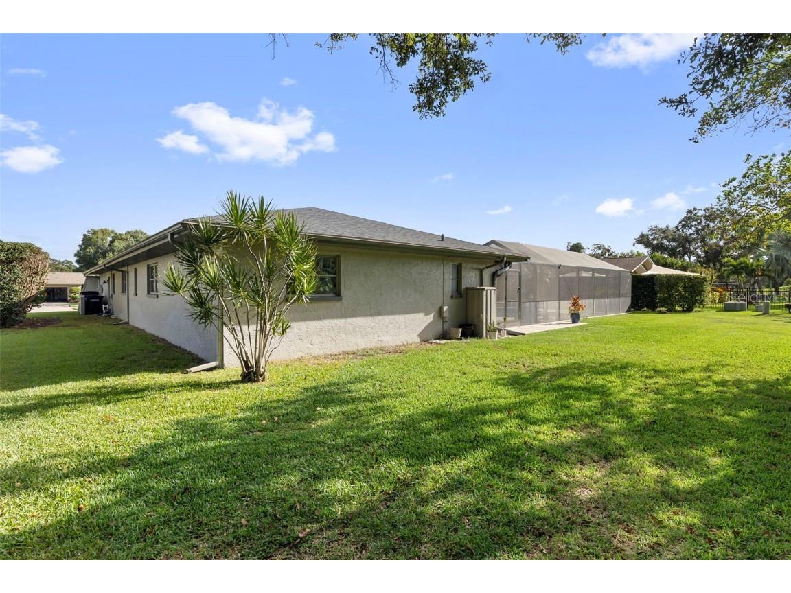 2737 Northridge Drive E Clearwater FL 33761 TB8433373 image77
