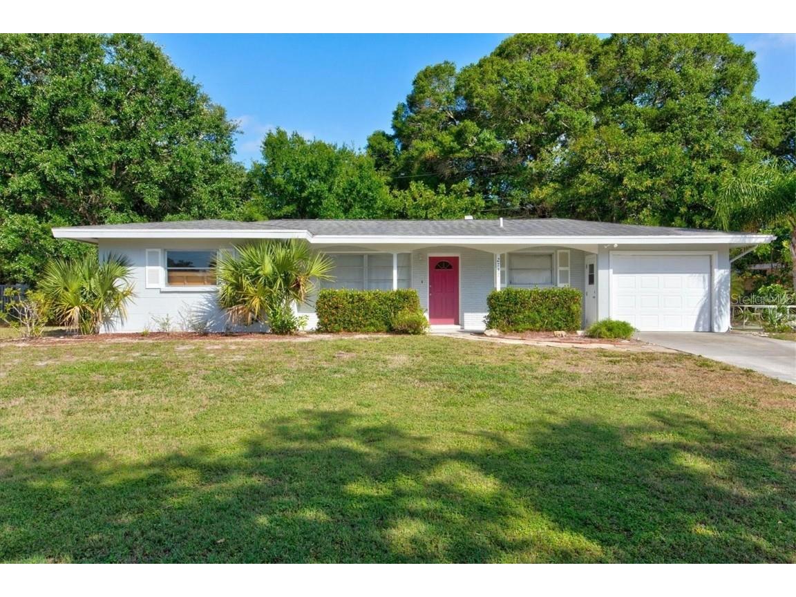 2737 Wisteria Place Sarasota FL 34239 N6127516 image1