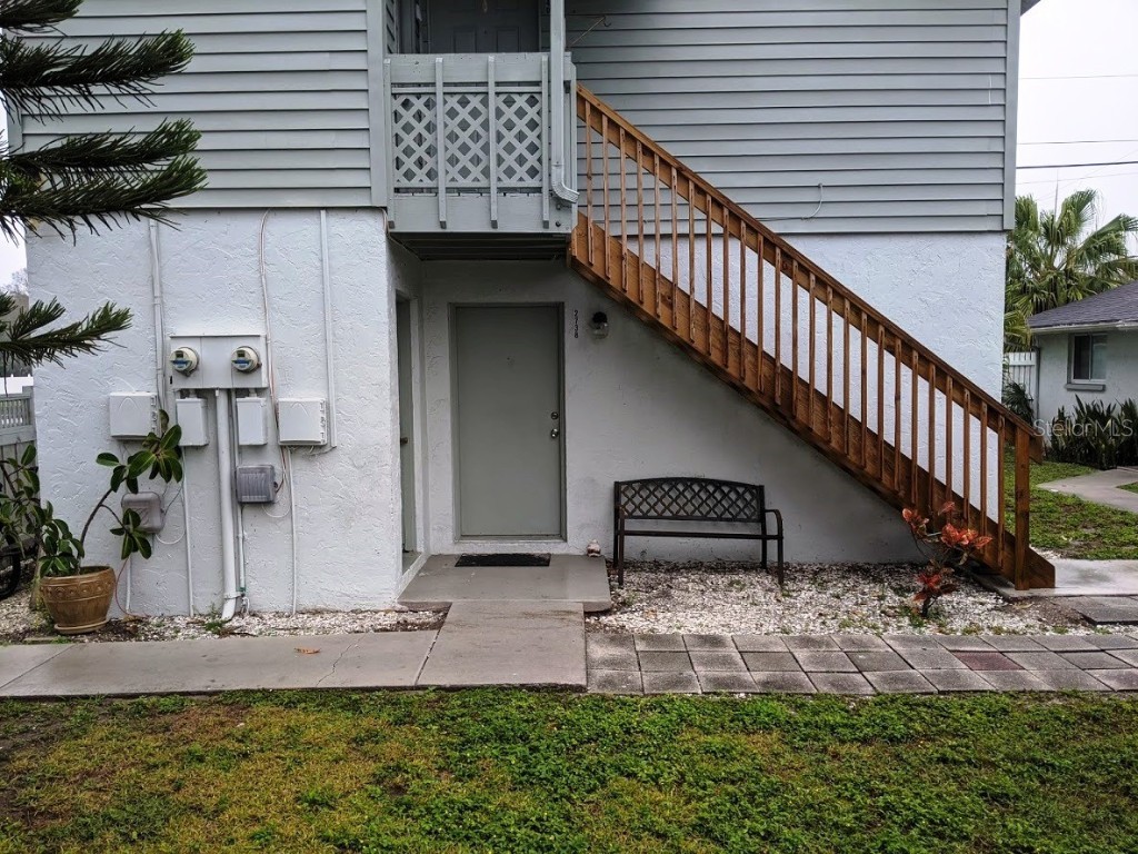 2738 Fort Worth Street Sarasota FL 34231 A4566462 image1