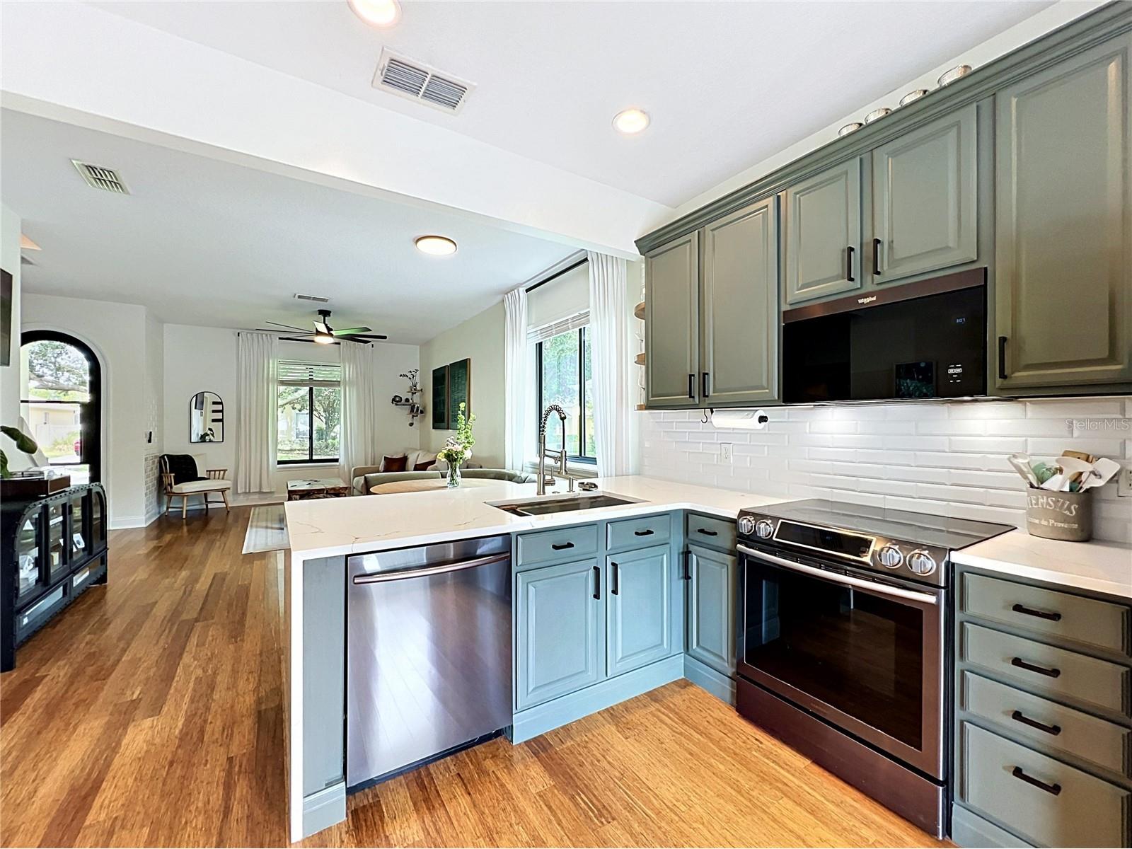 2738 Pepper Ln Orlando FL 32812 O6405280 image13