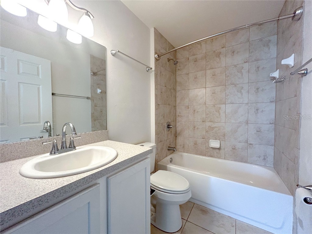 2738 SE 21st Road Gainesville FL 32641 GC534463 image7