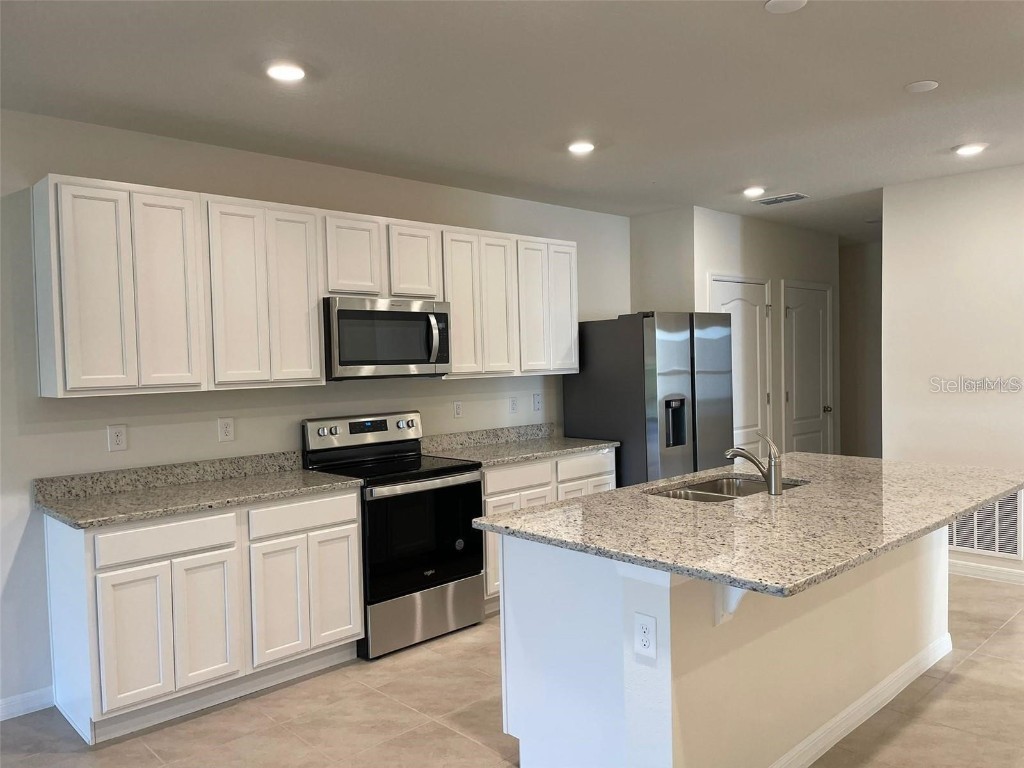 2738 Sunkissed Drive Saint Cloud FL 34771 O6366828 image5