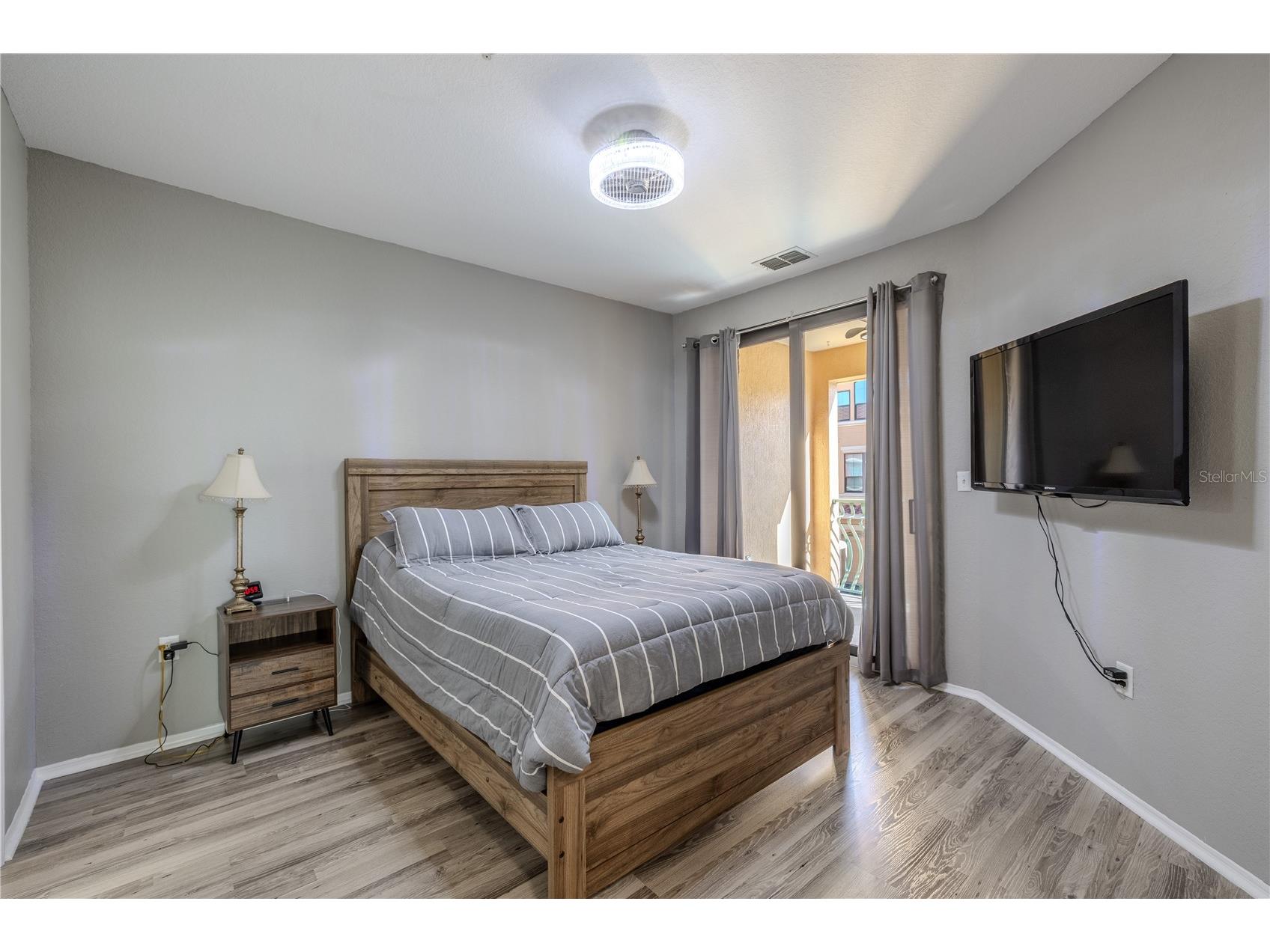 2738 Via Tivoli #220B Clearwater FL 33764 TB8457013 image24