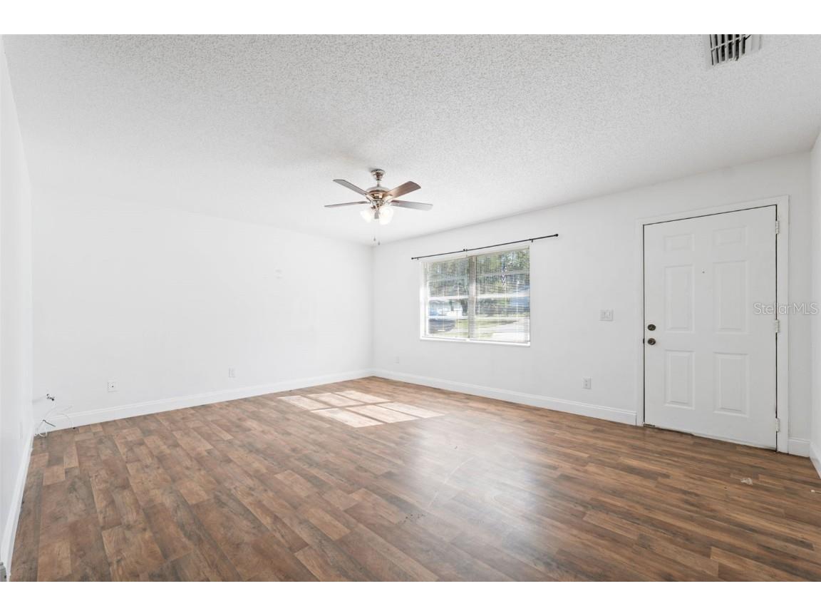 27385 Azen Loop Brooksville FL 34602 W7879130 image6