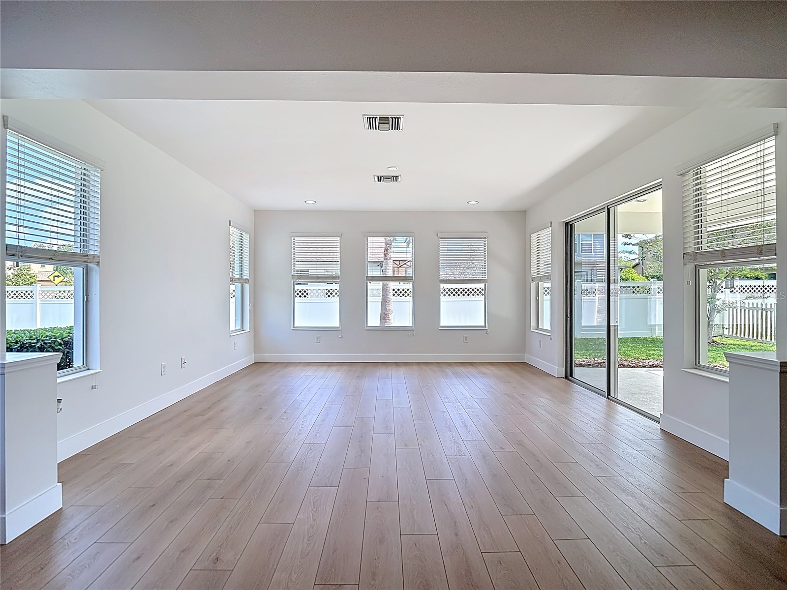 27387 Cayenne Lane Wesley Chapel FL 33544 TB8482304 image27