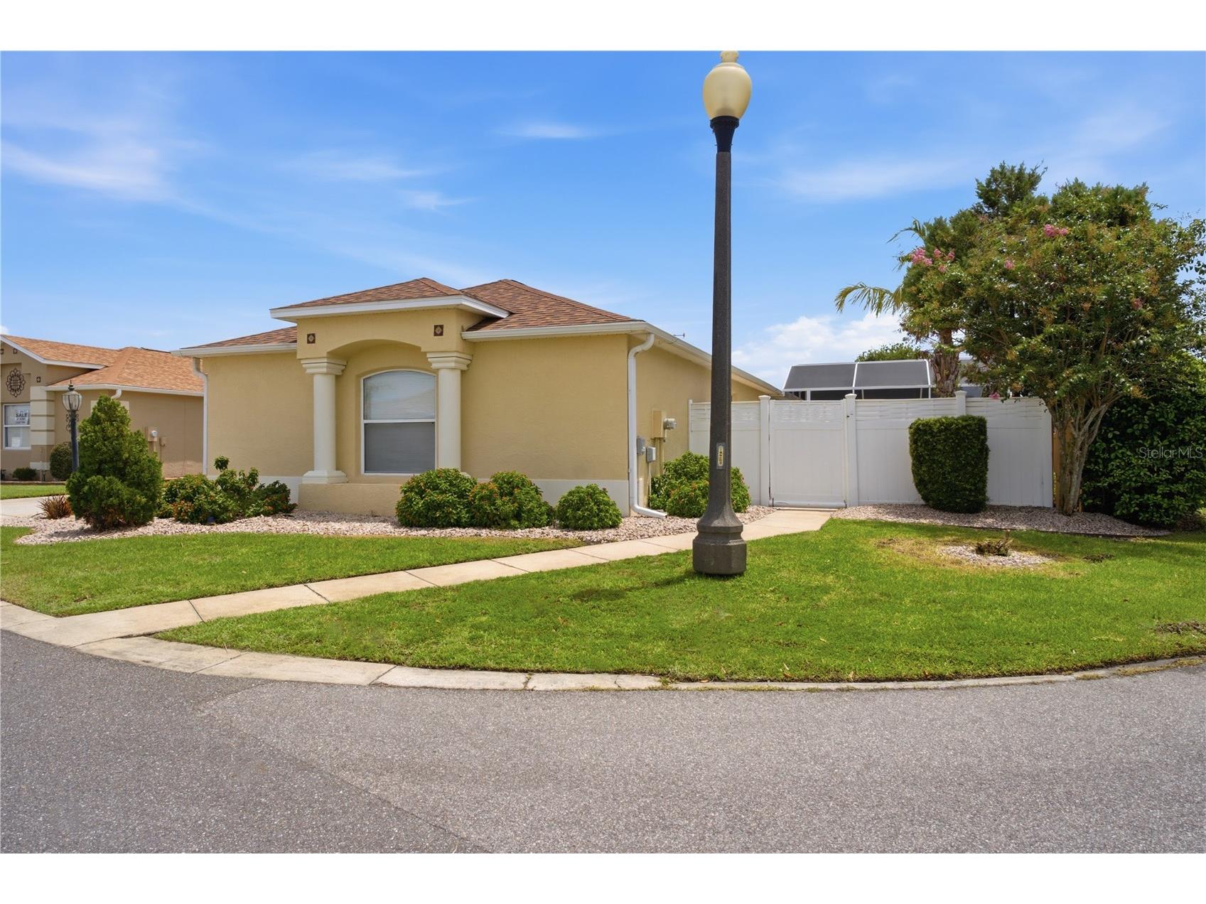 2739 Alandari Lane The Villages FL 32162 G5115250 image2