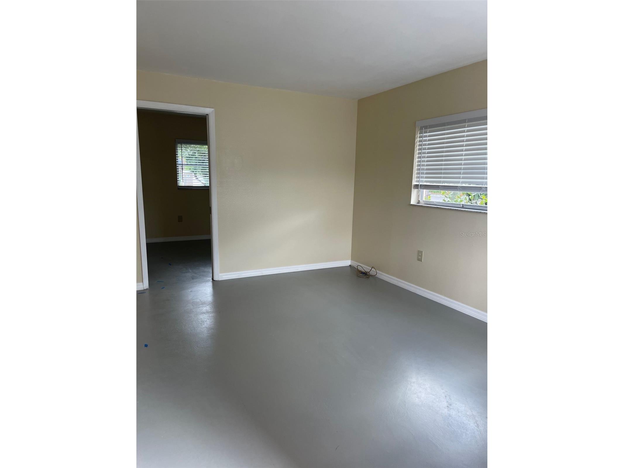 2739 Nassau Street Sarasota FL 34231 A4695521 image2