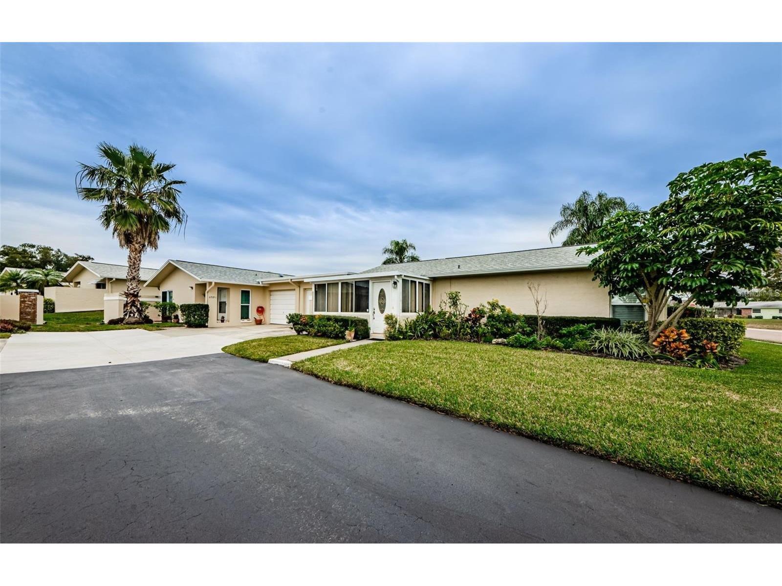 2739 Sherbrooke Lane #B Palm Harbor FL 34684 TB8462674 image2
