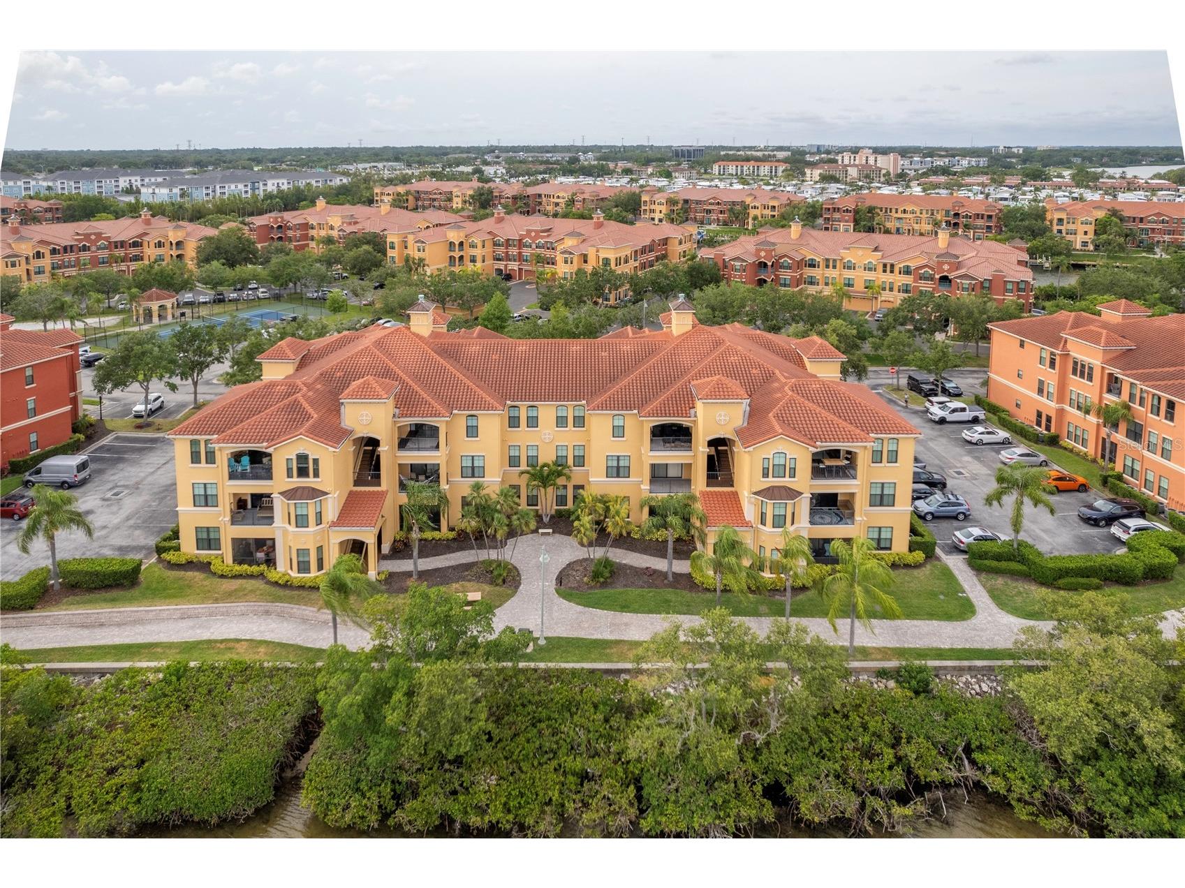 2739 Via Capri #1011 Clearwater FL 33764 TB8460815 image1