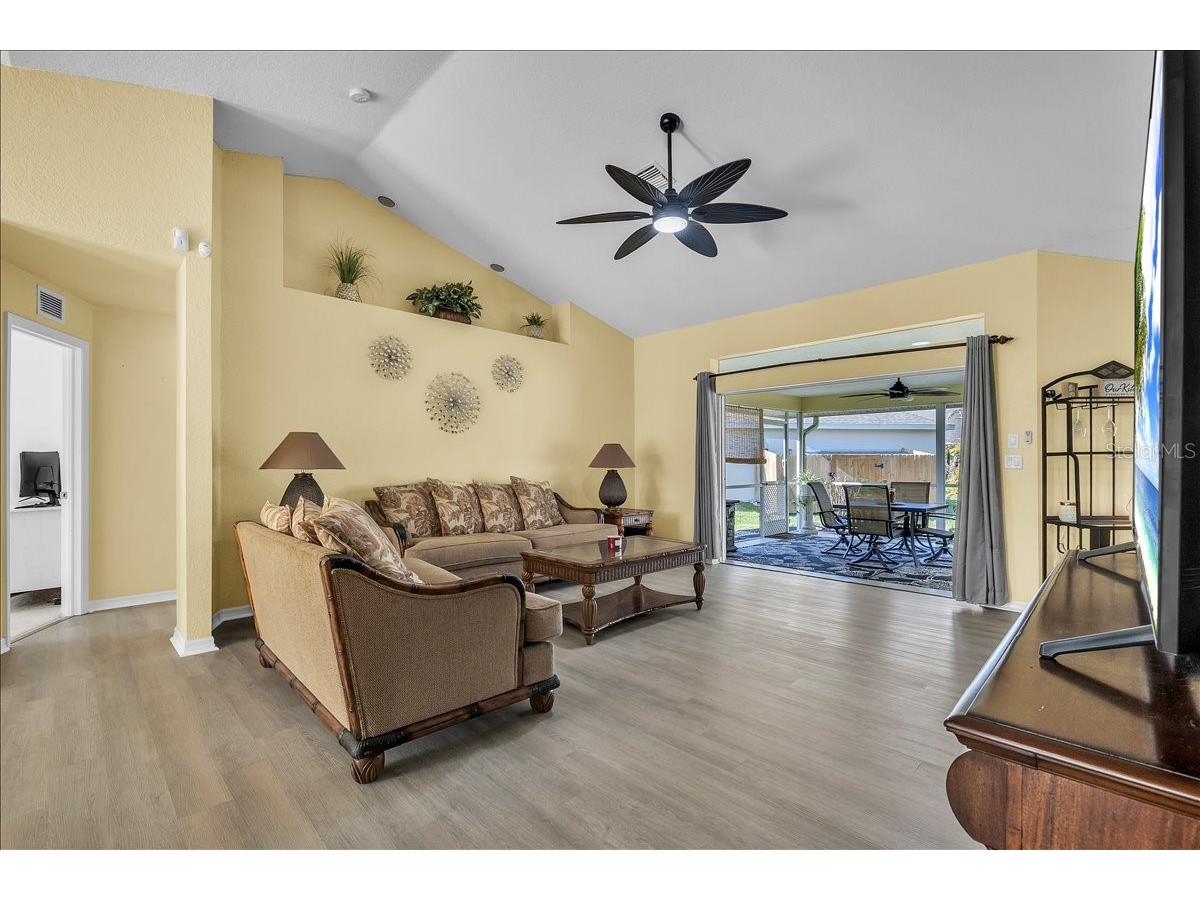 27394 Natal Drive Punta Gorda FL 33983 C7524057 image5