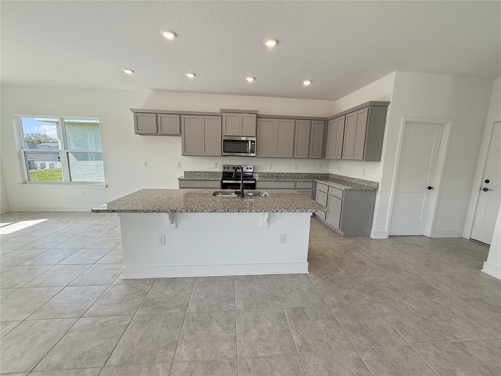 274 Ann Rose Way Leesburg FL 34748 O6368500 image4