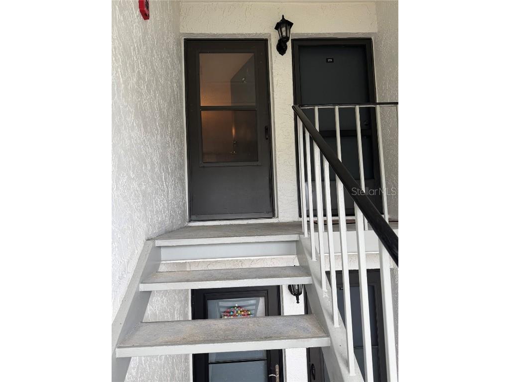 274 Cypress Lane Oldsmar FL 34677 W7881330 image2