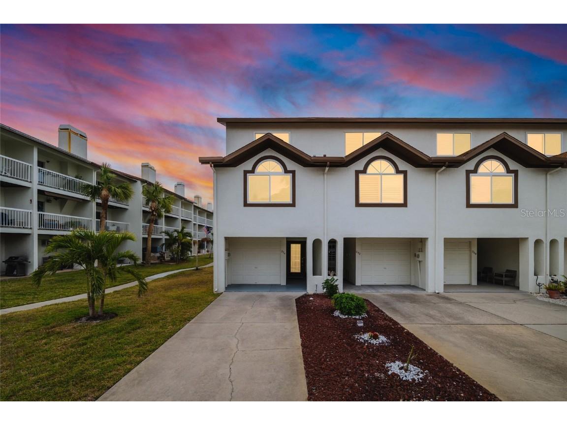 274 Madeira Circle Saint Petersburg FL 33715 TB8339650 image1