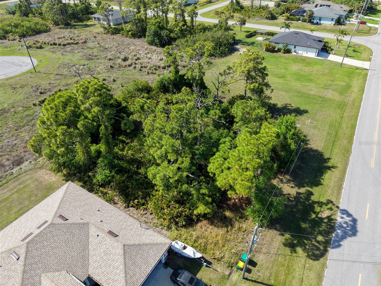 274 Sweetwater Drive Rotonda West FL 33947 C7524370 image2