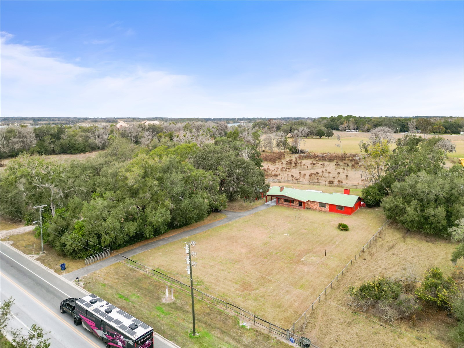 274 W Kings Highway Center Hill FL 33514 G5106844 image1