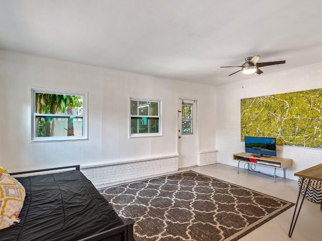 2740 Bruce Lane Sarasota FL 34237 A4673357 image13