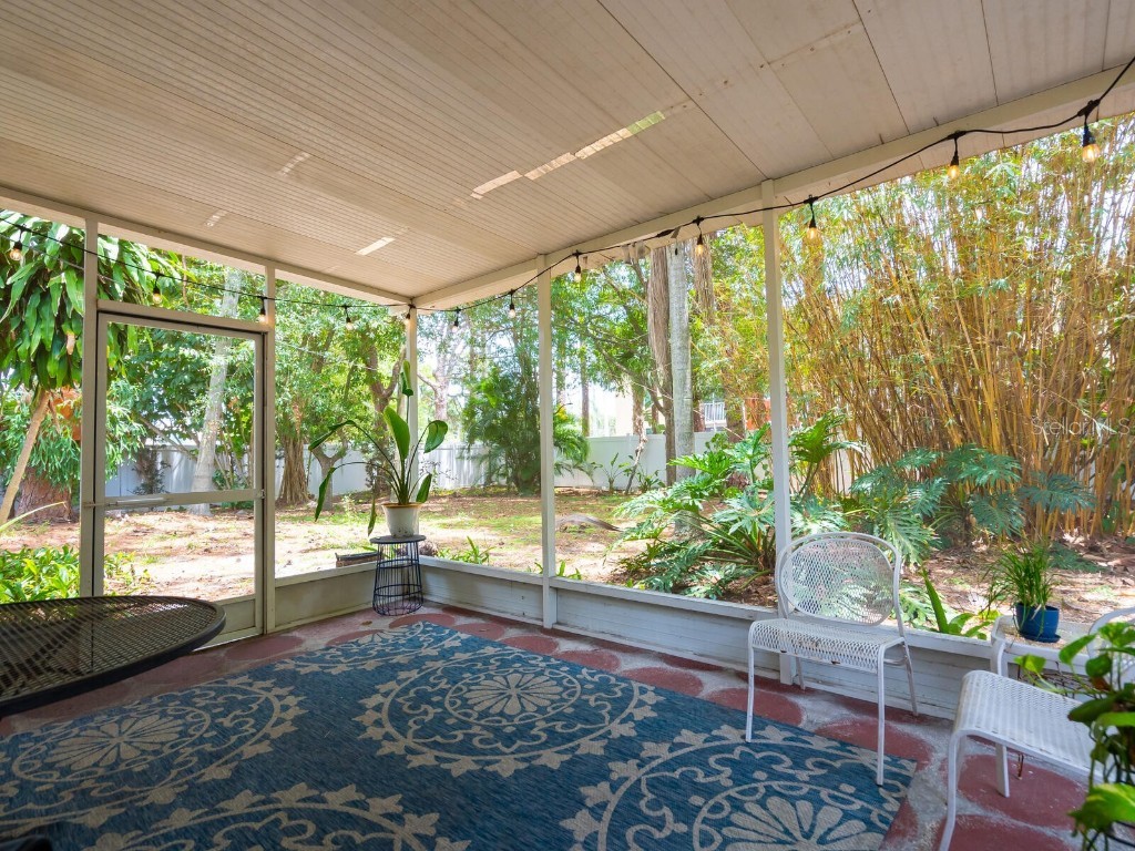 2740 Bruce Lane Sarasota FL 34237 A4673357 image28