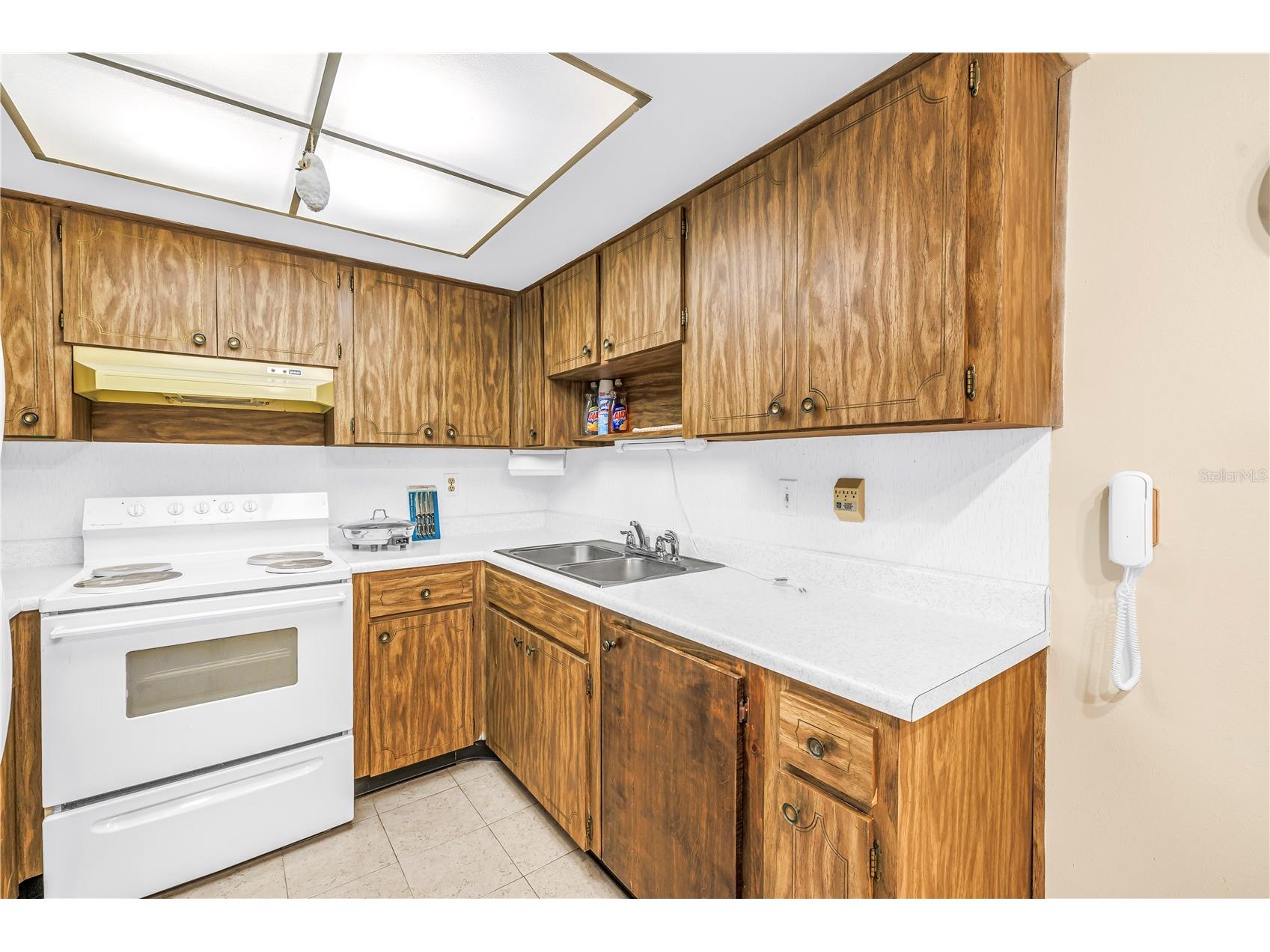 2740 Highlands Boulevard #B Palm Harbor FL 34684 - LAKE TARPON TB8502417 image11