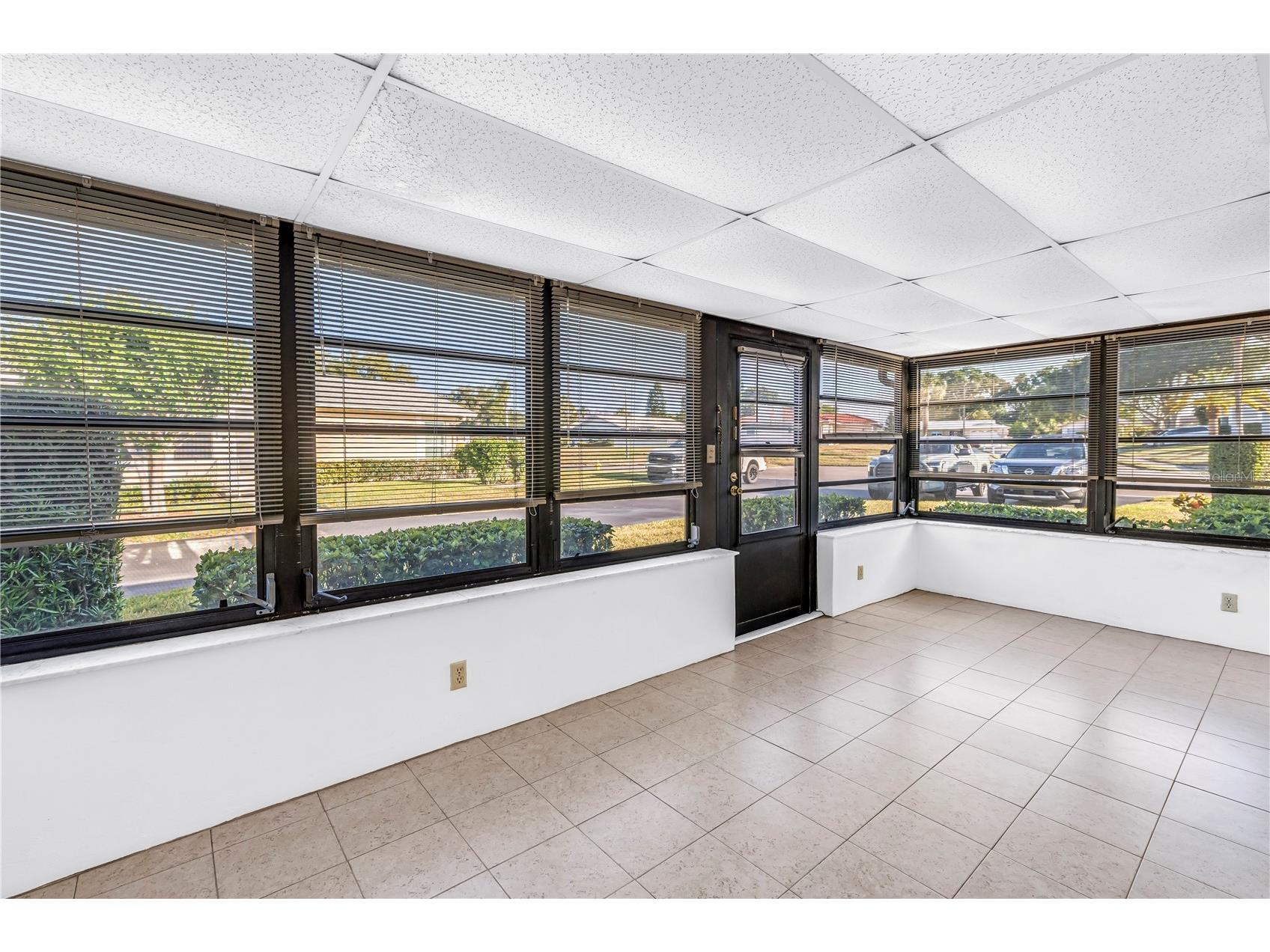 2740 Highlands Boulevard #B Palm Harbor FL 34684 - LAKE TARPON TB8502417 image25