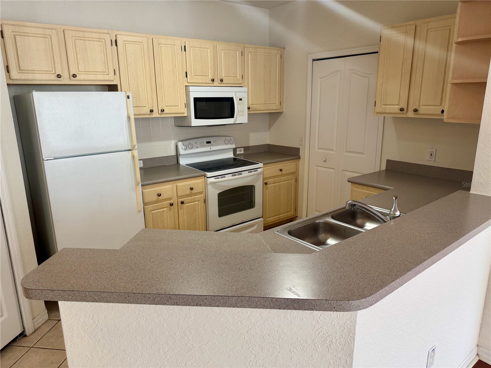2740 Maitland Crossing Way #201 Orlando FL 32810 O6406775 image3
