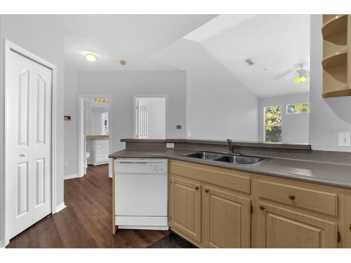 2740 Maitland Crossing Way #302 Orlando FL 32810 O6357529 image8