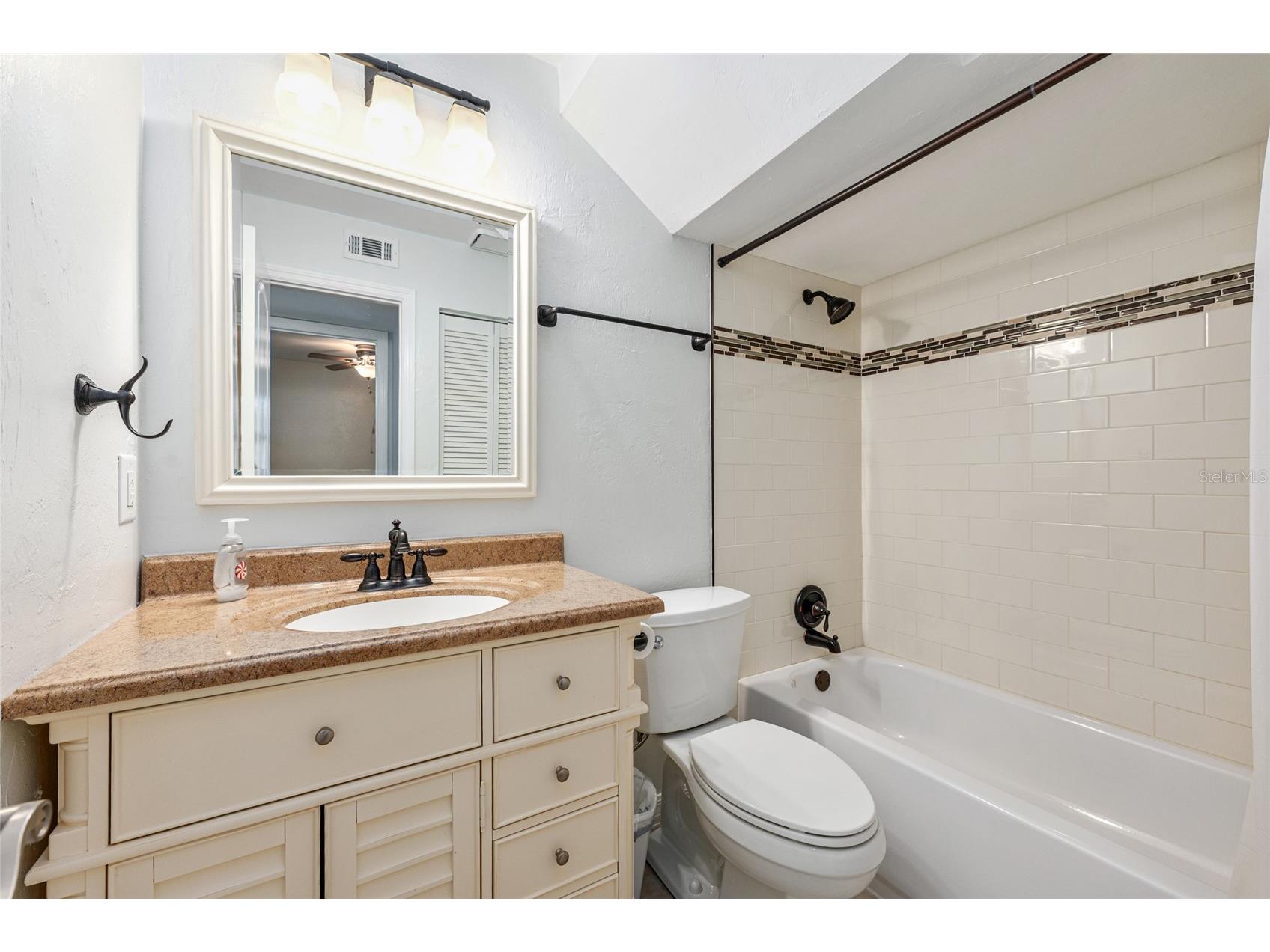 2740 NW 39th Drive Gainesville FL 32606 GC537514 image36