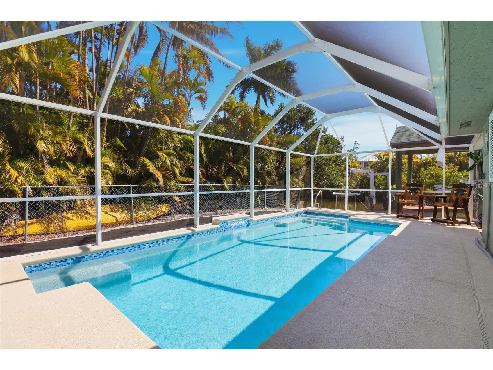 2740 Sanibel Boulevard Saint James City FL 33956 - HENLEY CANAL TB8477406 image4