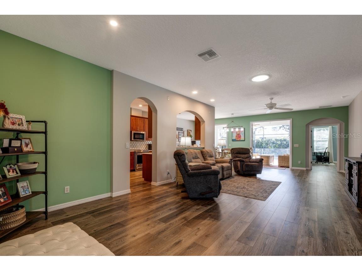 27400 Orchid Glade Street Leesburg FL 34748 G5104789 image4