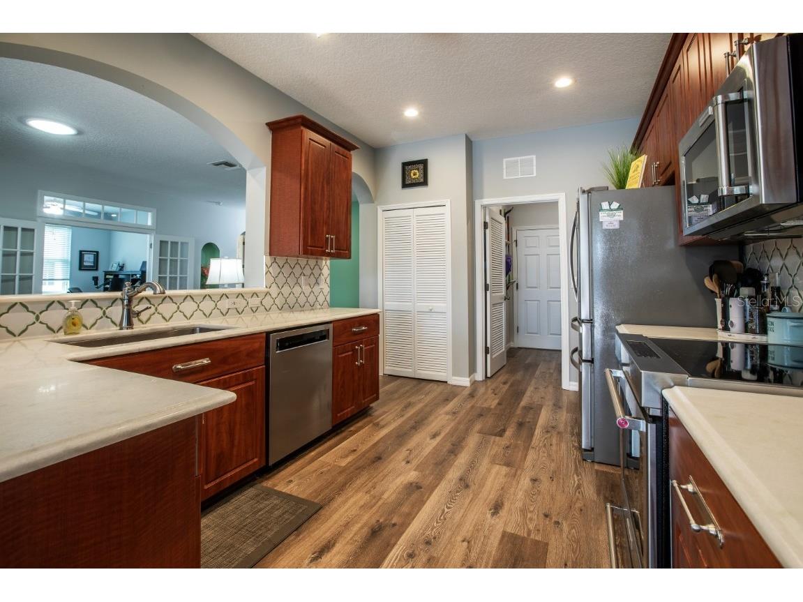 27400 Orchid Glade Street Leesburg FL 34748 G5104789 image8