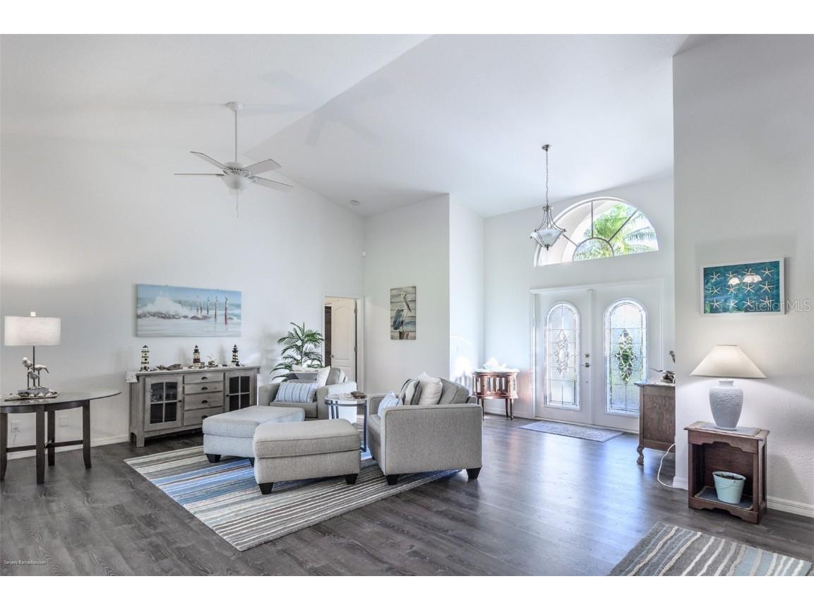 27406 Tierra Del Fuego Circle Punta Gorda FL 33983 C7469962 image5