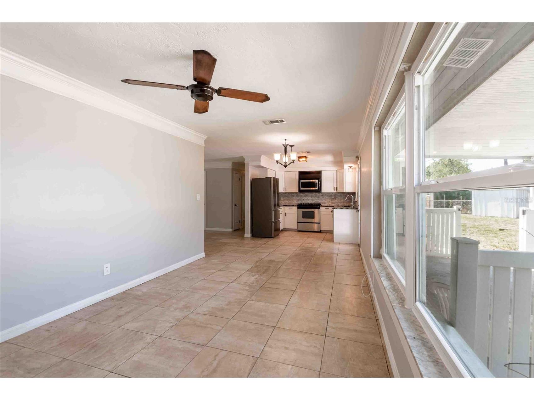 2741 37th Street S Saint Petersburg FL 33711 TB8499511 image10