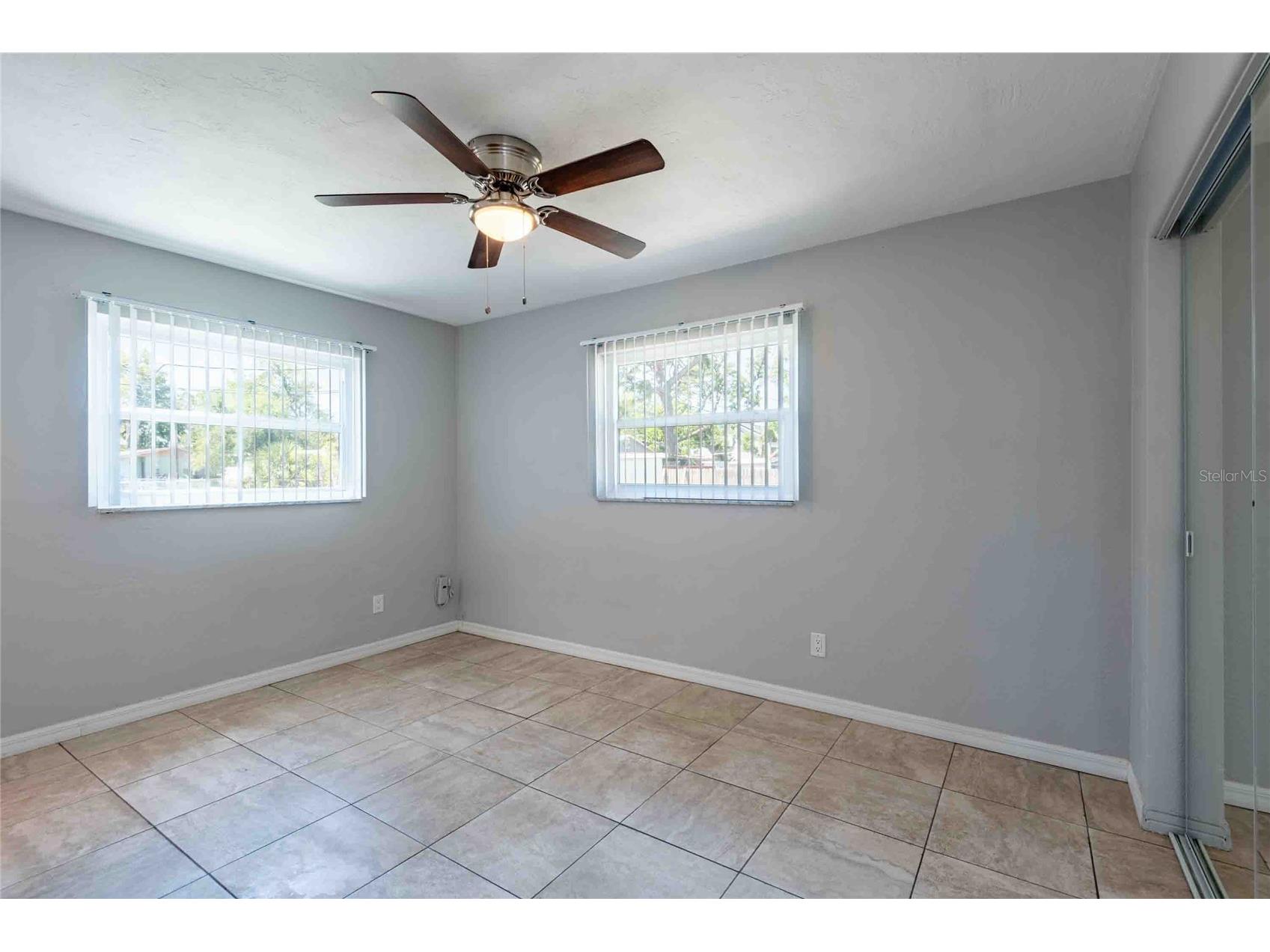 2741 37th Street S Saint Petersburg FL 33711 TB8499511 image16