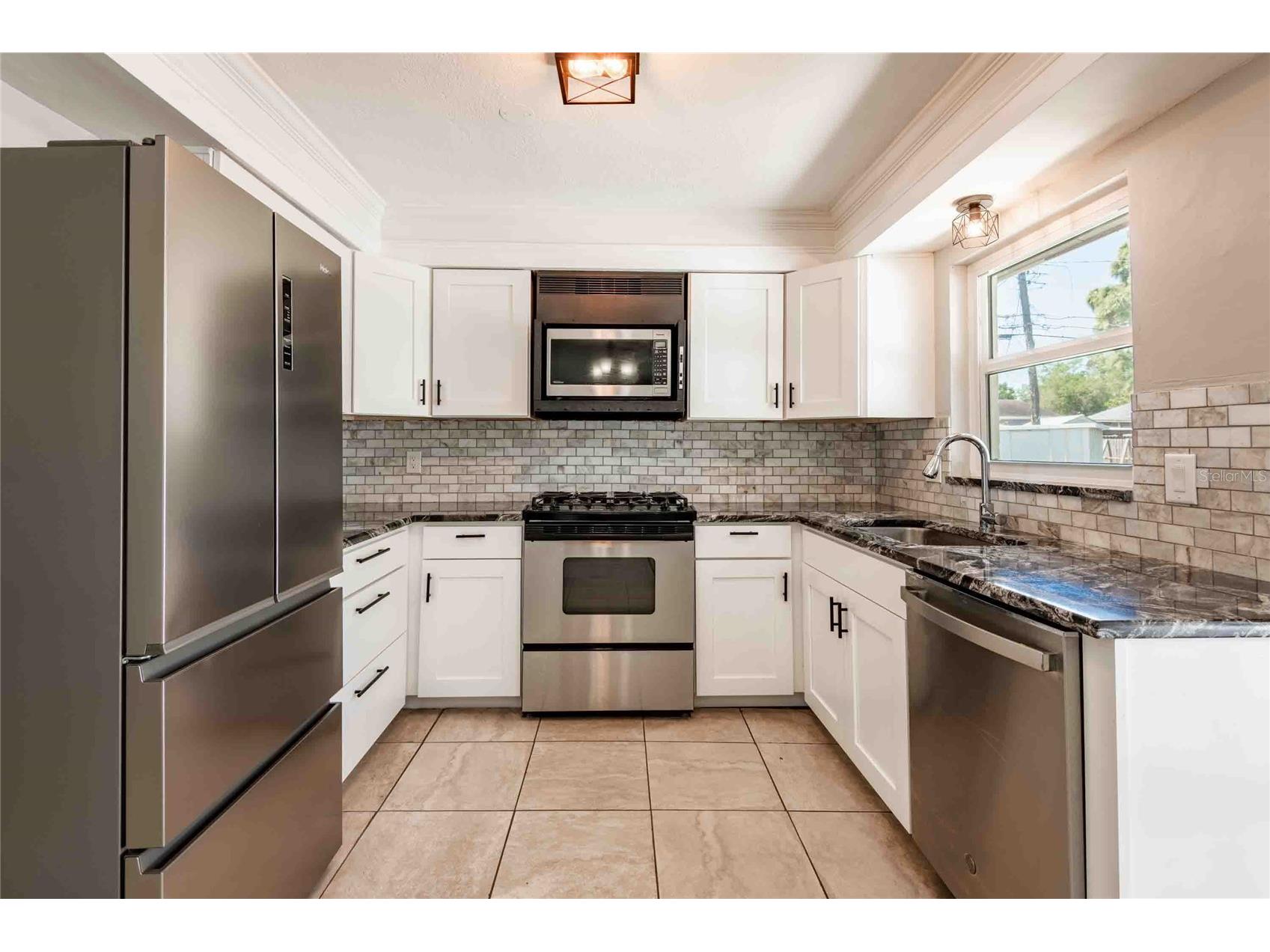 2741 37th Street S Saint Petersburg FL 33711 TB8499511 image7