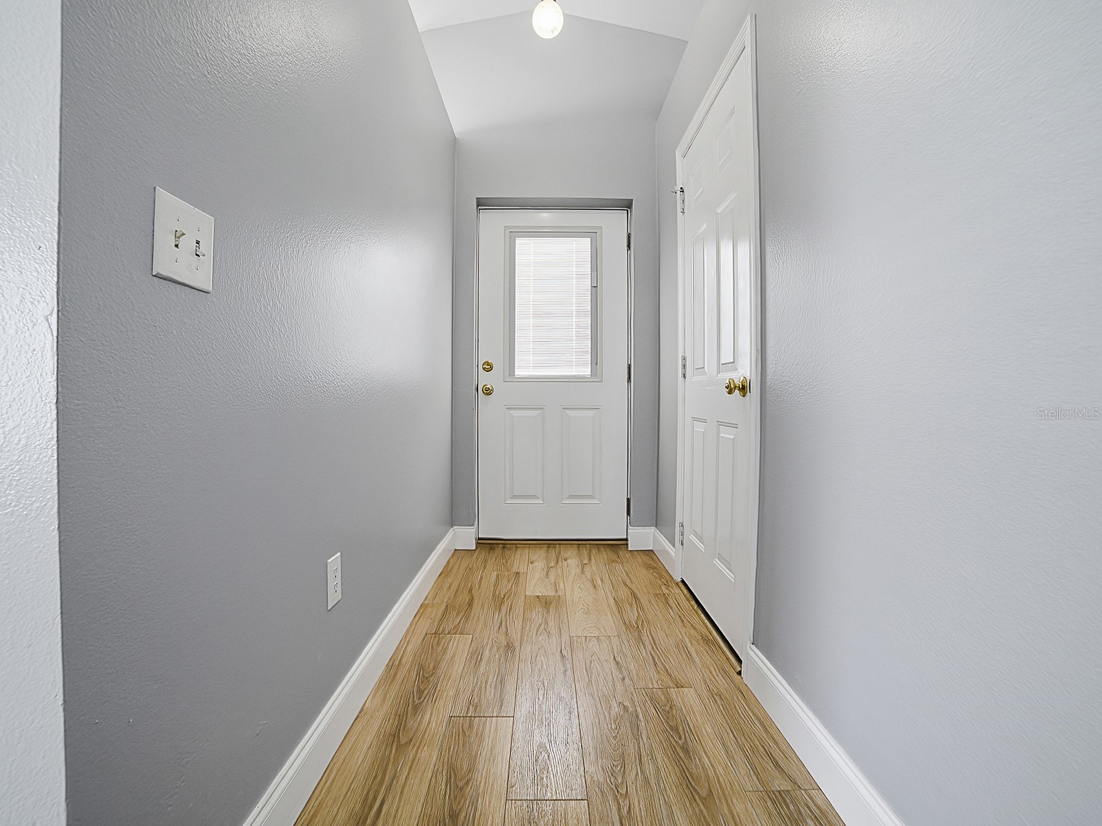 2741 S Brown Avenue Orlando FL 32806 G5112374 image3
