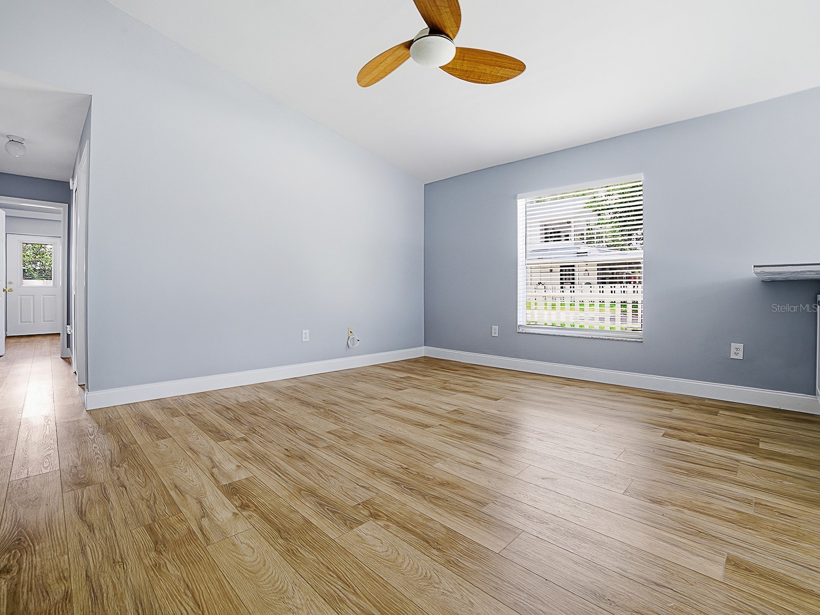 2741 S Brown Avenue Orlando FL 32806 G5112374 image4