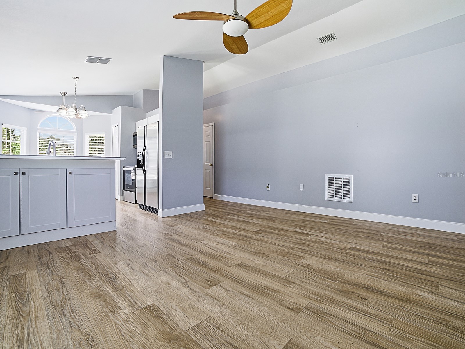 2741 S Brown Avenue Orlando FL 32806 G5112374 image7