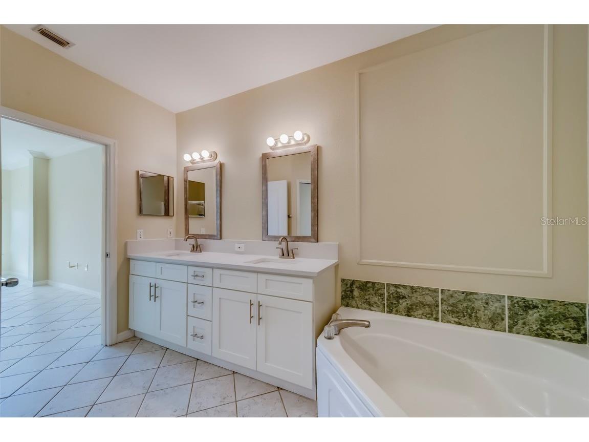 2741 Via Cipriani #930A Clearwater FL 33764 TB8462203 image31