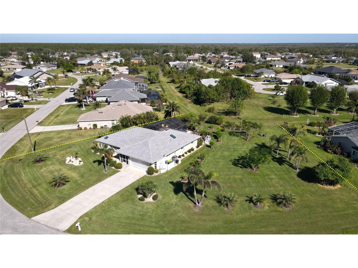 27415 Tierra Del Fuego Circle Punta Gorda FL 33983 C7501205 image1