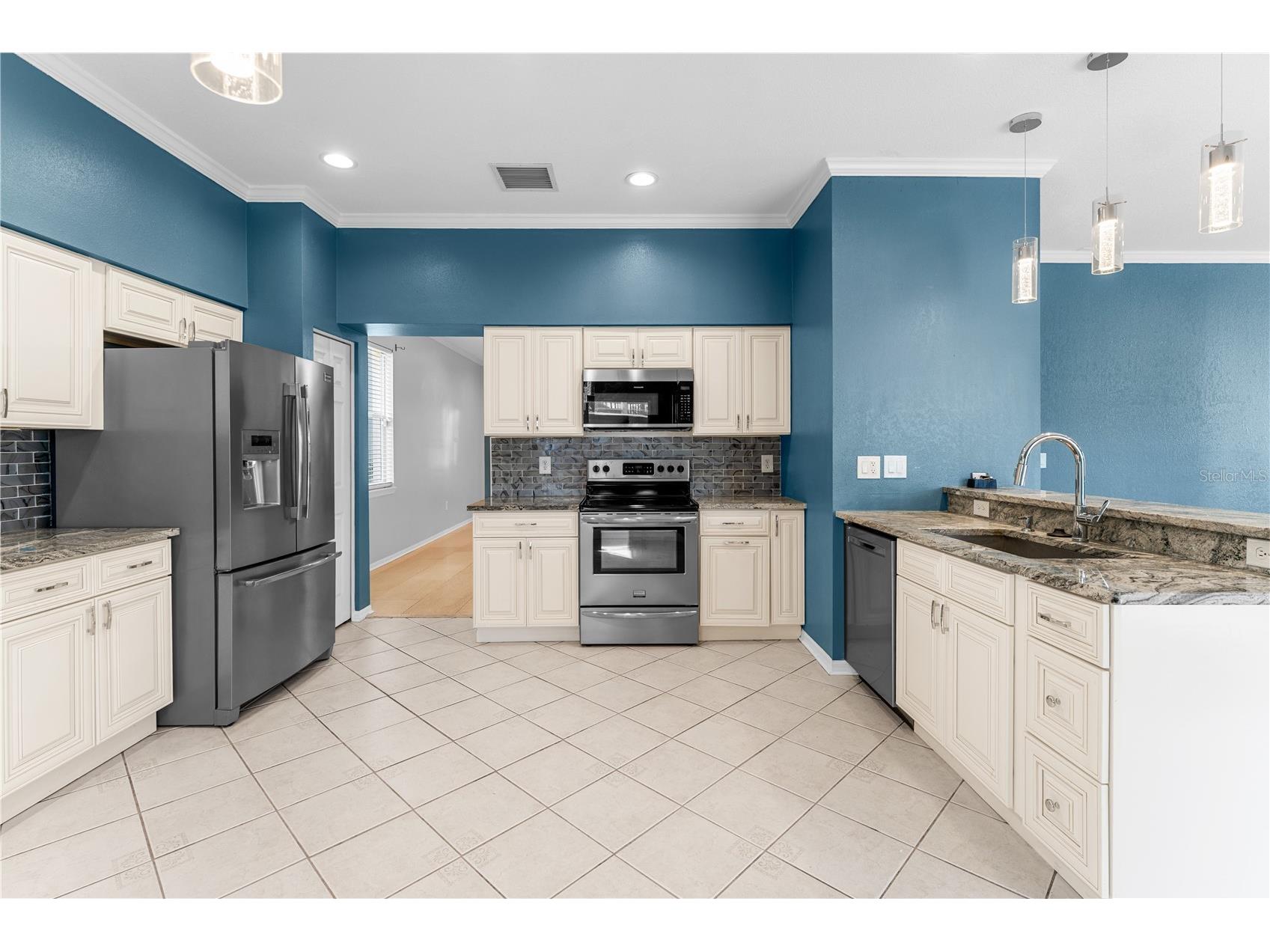 27416 Breakers Drive Wesley Chapel FL 33544 TB8458657 image11