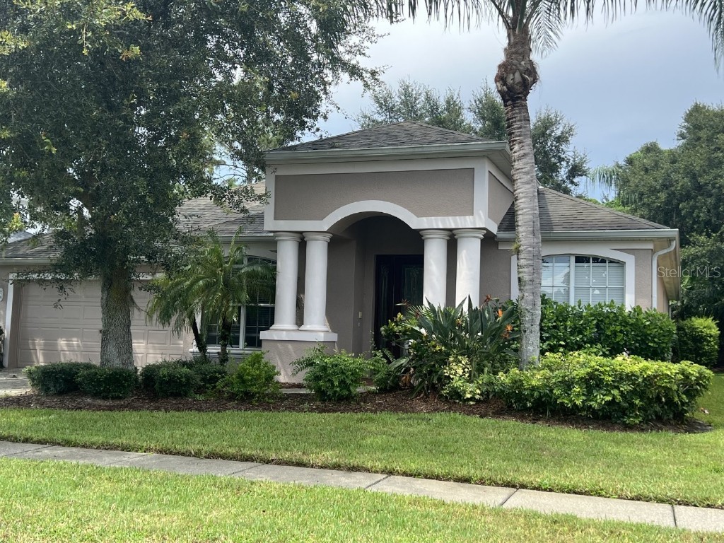 27417 Silver Thatch Drive Wesley Chapel FL 33544 T3465557 image1