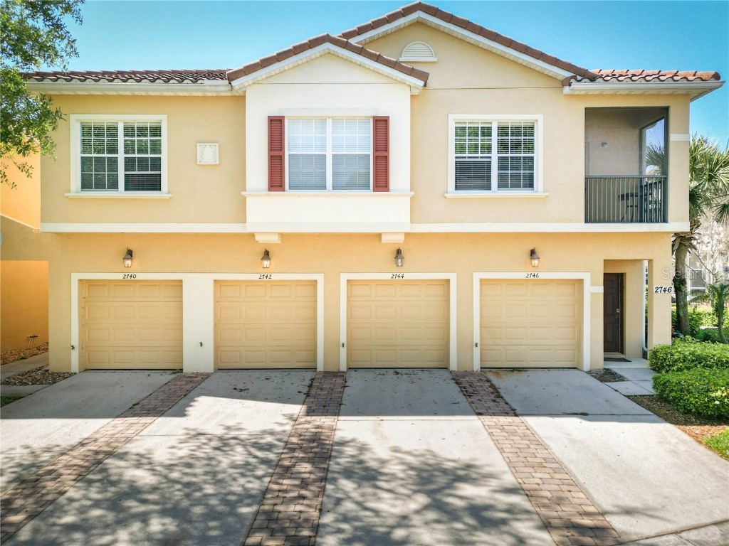 2742 Oakwater Drive #104 Kissimmee FL 34747 O6248307 image1