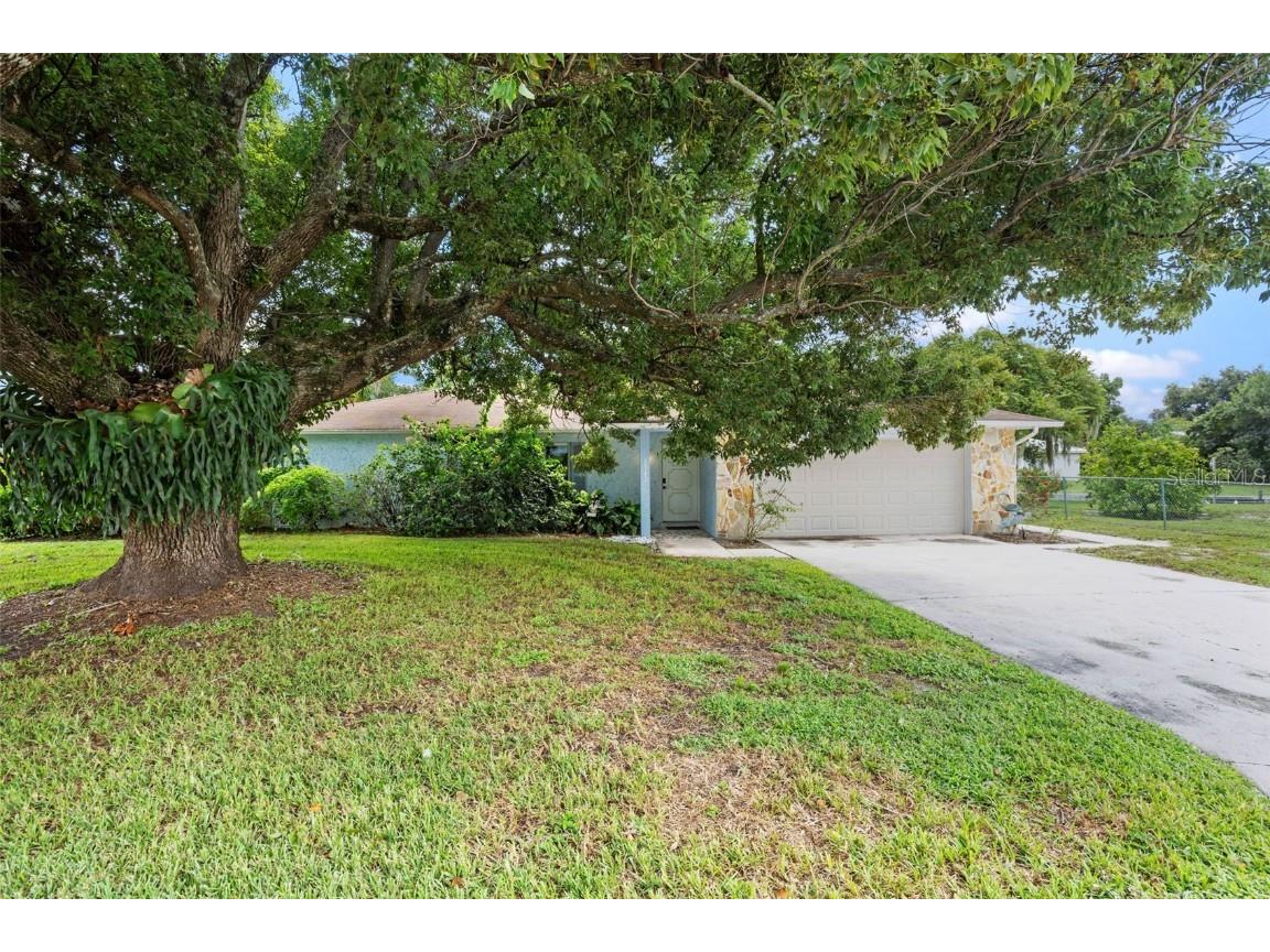 2742 Pine Acres Drive Lake Wales FL 33898 - LAKE PIERCE P4936171 image2