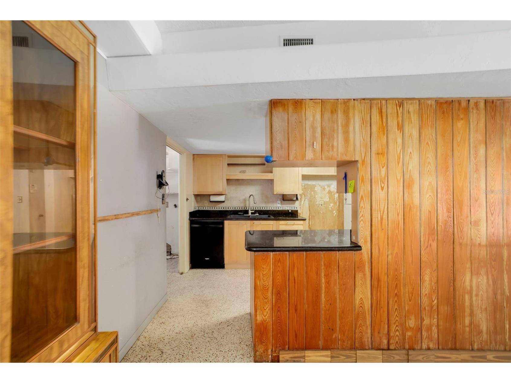 2742 S East Avenue Sarasota FL 34239 A4692545 image12