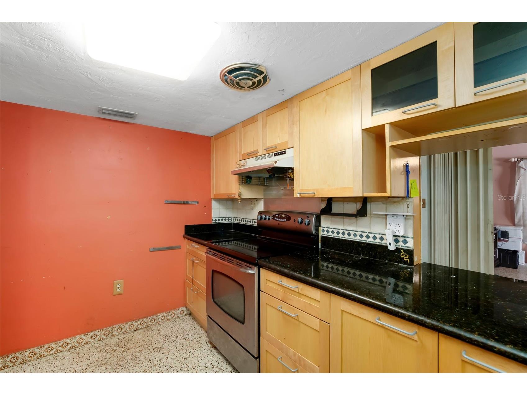 2742 S East Avenue Sarasota FL 34239 A4692545 image14