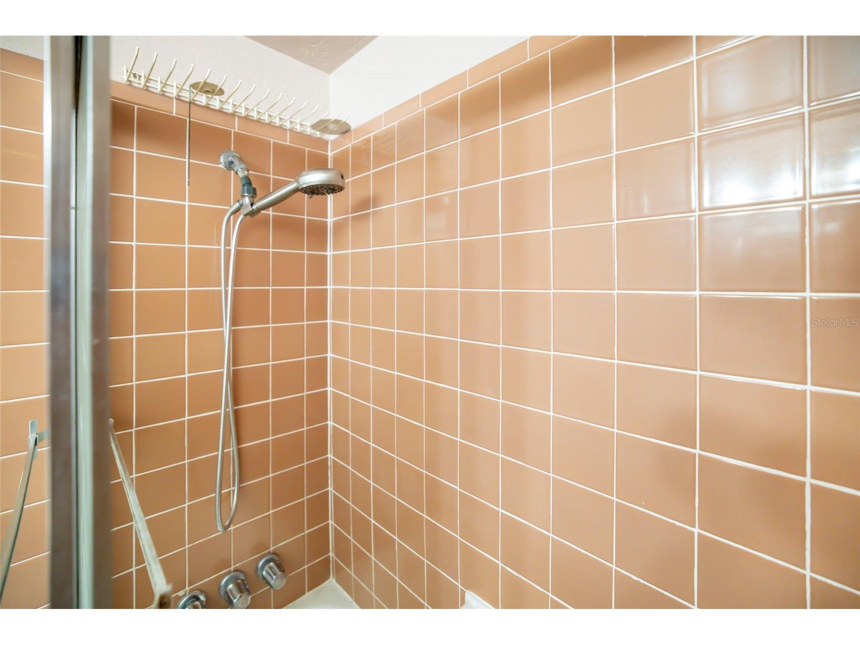 2742 S East Avenue Sarasota FL 34239 A4692545 image25