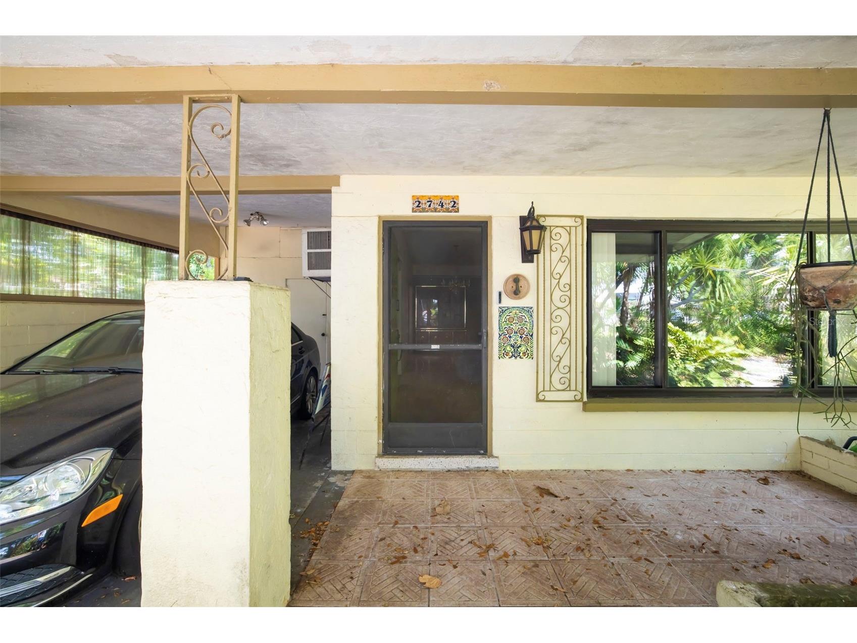 2742 S East Avenue Sarasota FL 34239 A4692545 image4