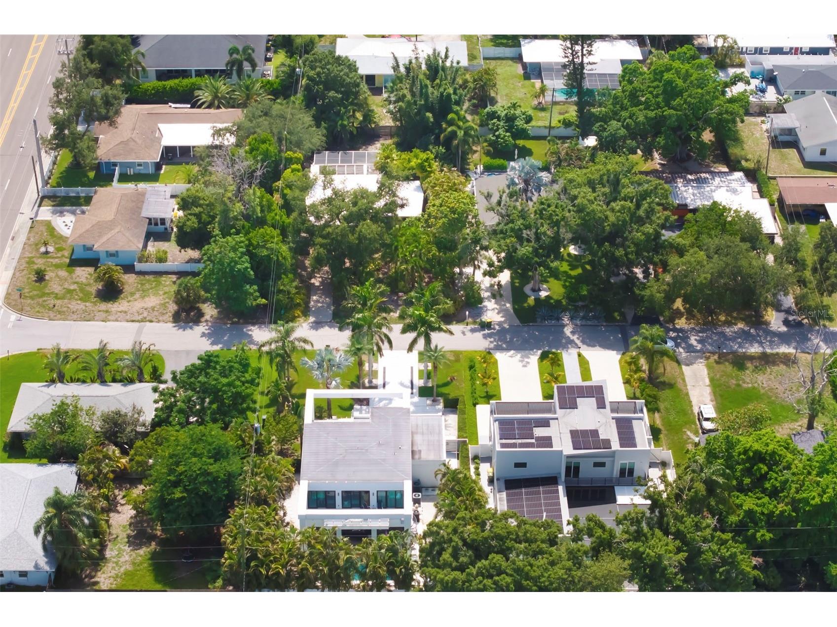 2742 S East Avenue Sarasota FL 34239 A4692545 image42